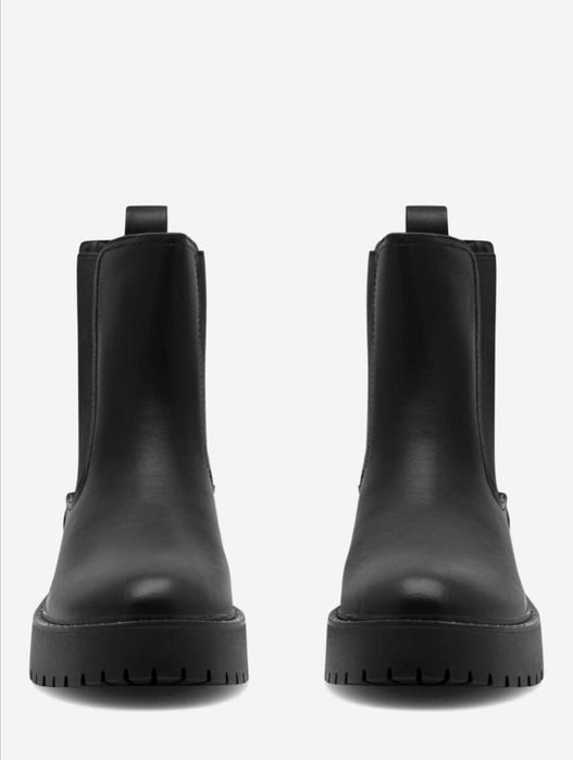 Дамски черни боти