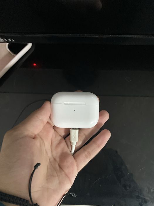 Air pods pro generatia noua