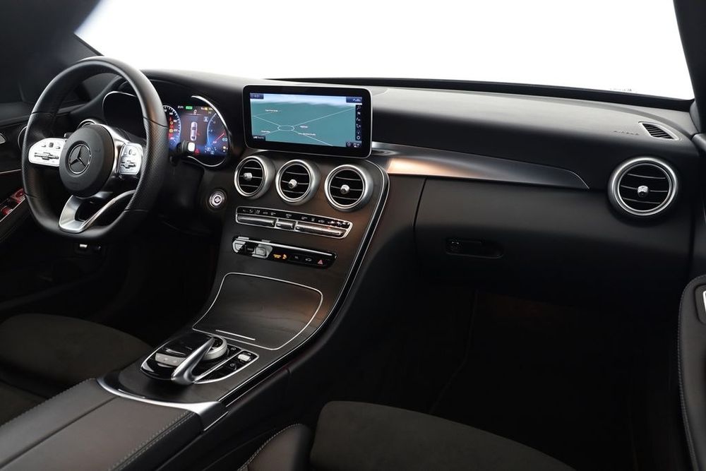 Mercedes-Benz C300e AMG Line 4MATIC - Garantie Mercedes