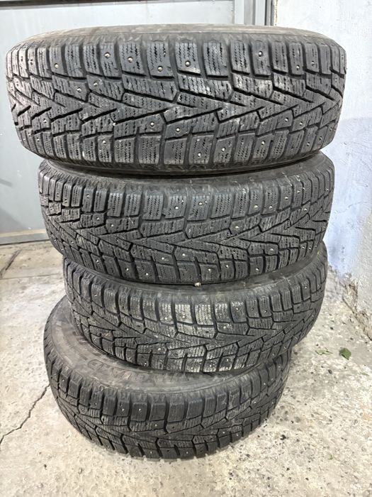 Продам зимнию резина на оригинальных дисках