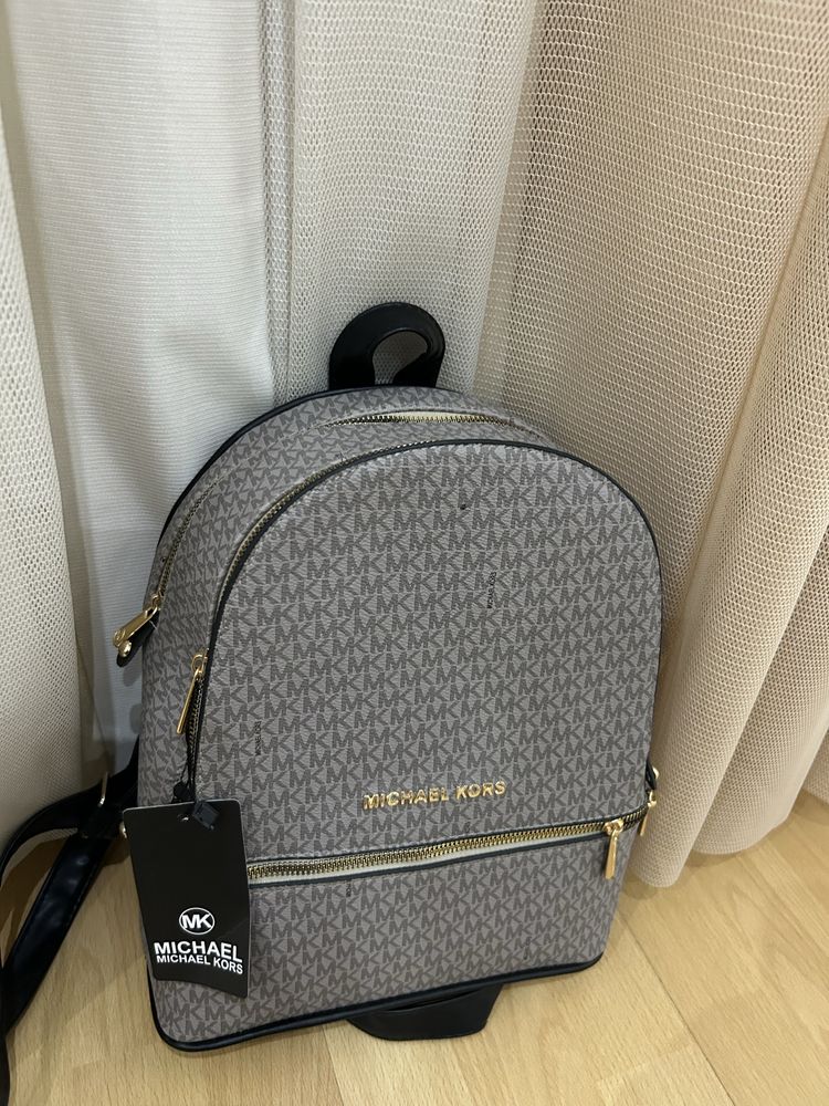 Раница Michael Kors