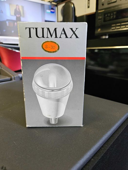 Компактна светкавица на фасунга TUMAX S-30