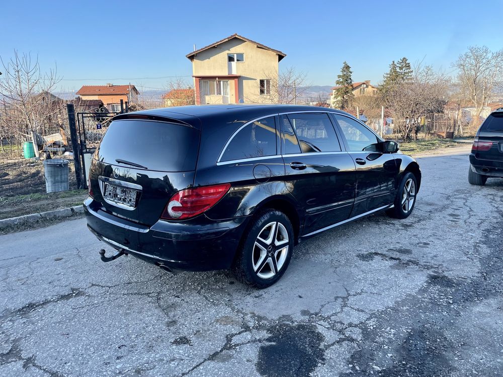 На ЧАСТИ Mercedes-Benz R 320 CDI W251 2007г Xenon long HARMAN/KA