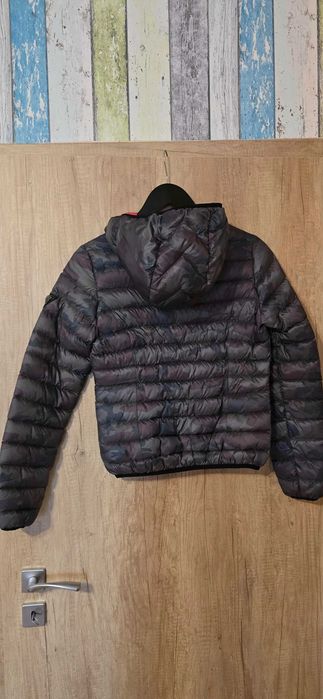 Guess S-дамско яке пълнеж пух