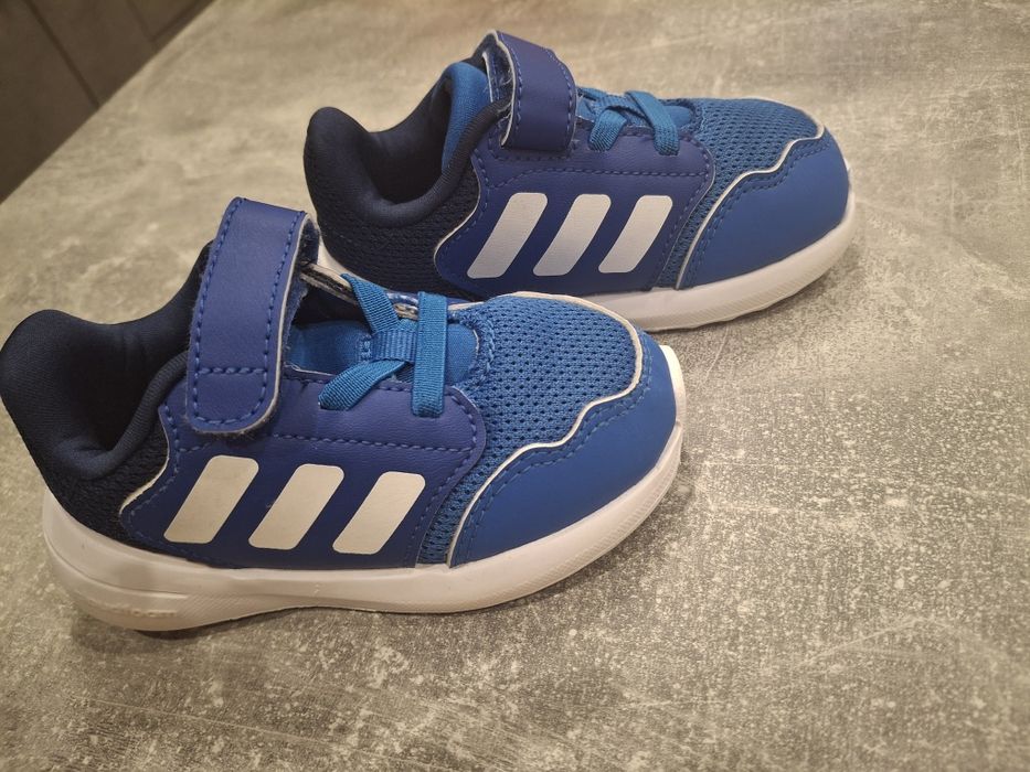 Бебешки маратонки