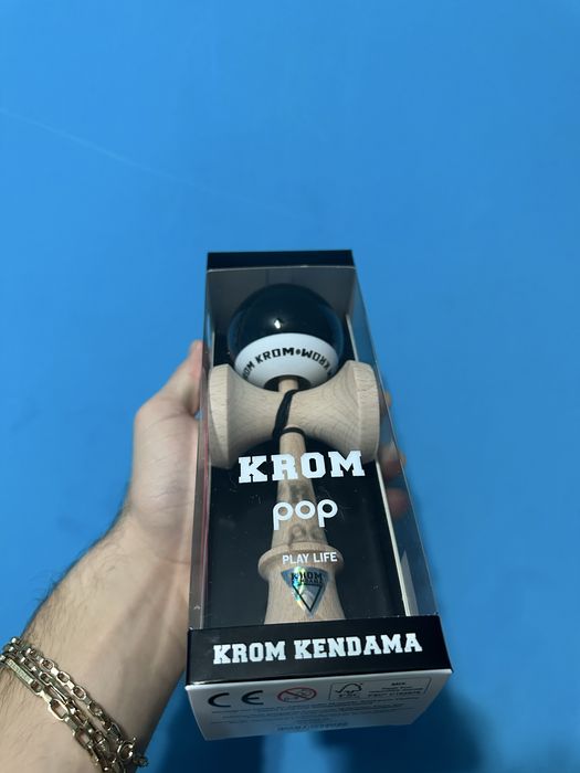 Kendama krom pop noua