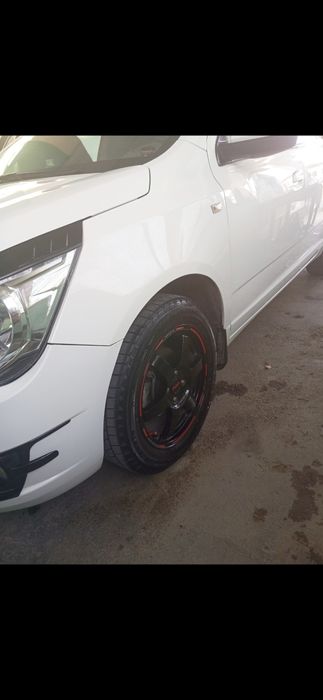 Зимний Липучка 205/55 R16 и диски