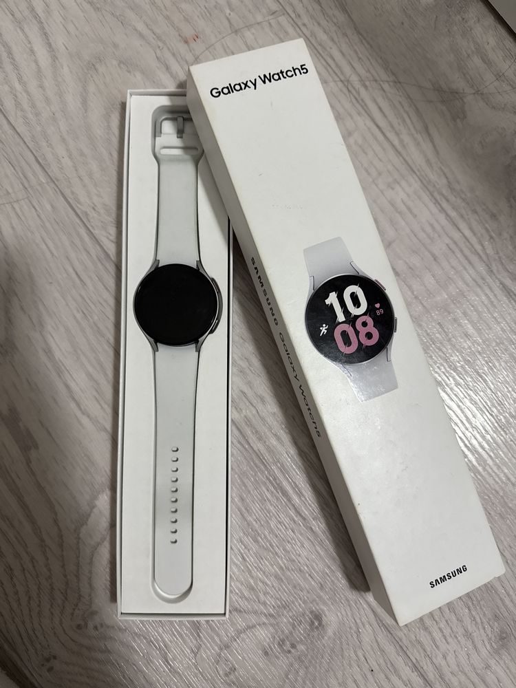 Samsung Galaxy Watch 5