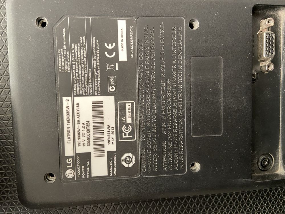 Manitor lg19 satiladi