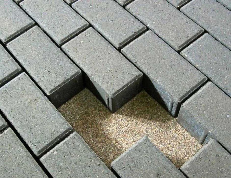 Брусчатка в наличии.