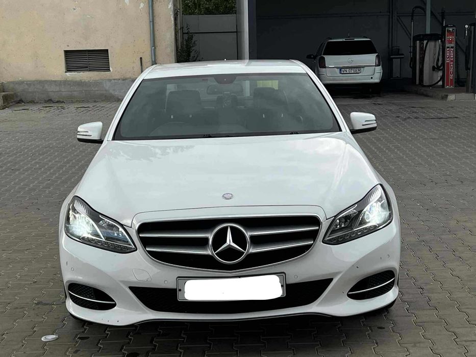 Dezmembrez mercedes e300 w212 facelift hybrid 2.2 om651