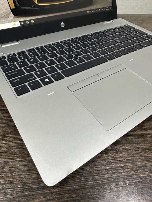 8-ядерный i7 ноутбук  Hp  ProBook 650 G4, для интернета и офиса