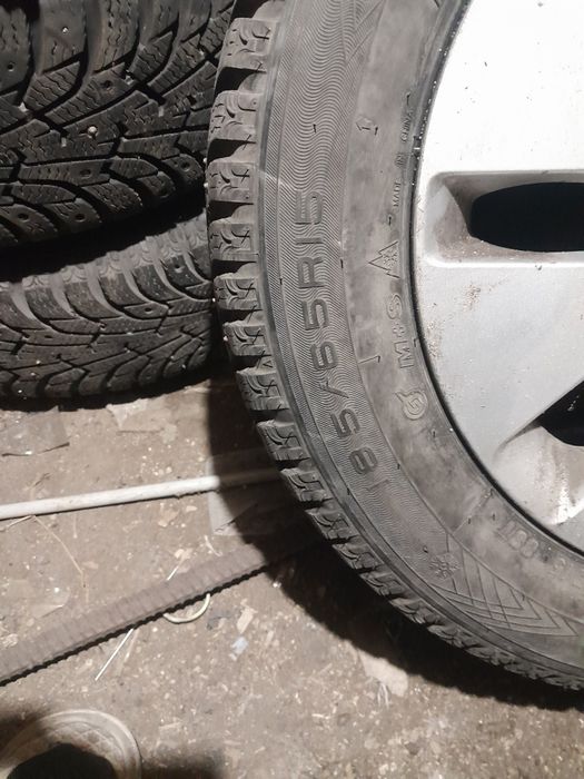 Продам Шины и диски