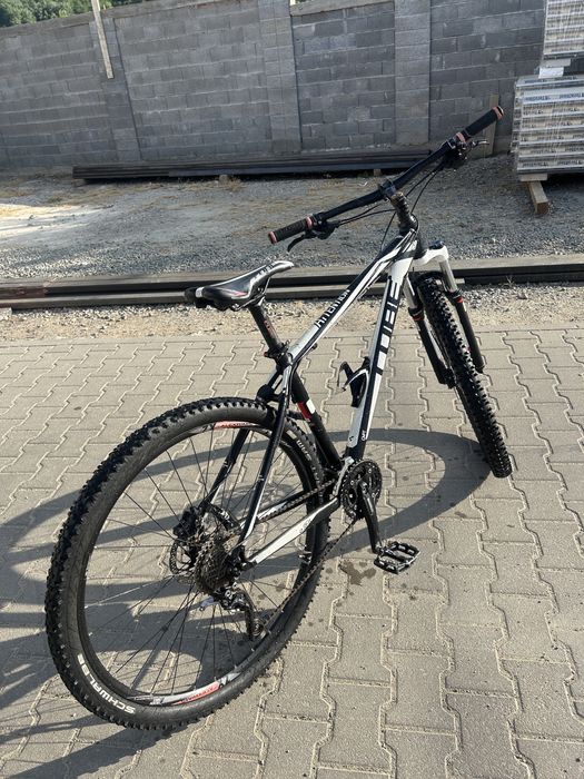 Vand cube  attention 29 30 de videze full deore xt