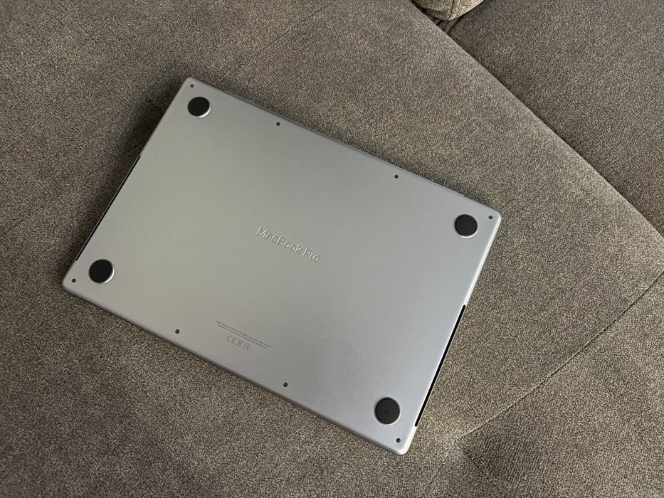 Apple Macbook Pro 14 M1 Pro
