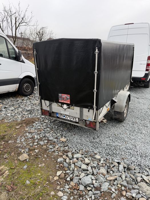 Remorca cu prelata saris 1300 kg