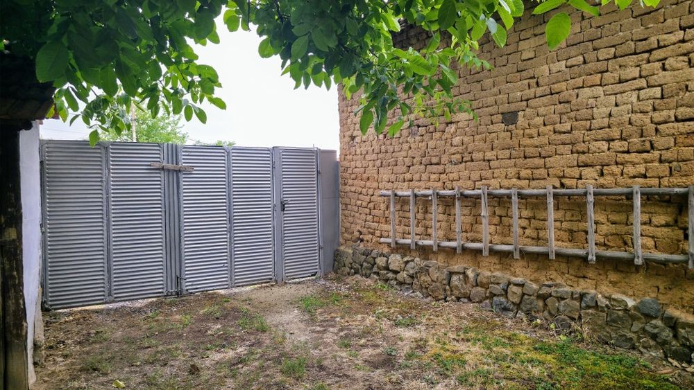 Продава се Къща в с. Дебели лаг, Област Перник - 70 кв.м за 765 €/кв.м - Снимка #18