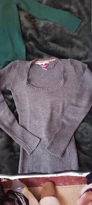 Зимни пуловери XS, S