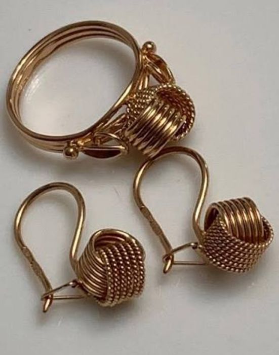 Золотой комплект Поцелуй 583СССР