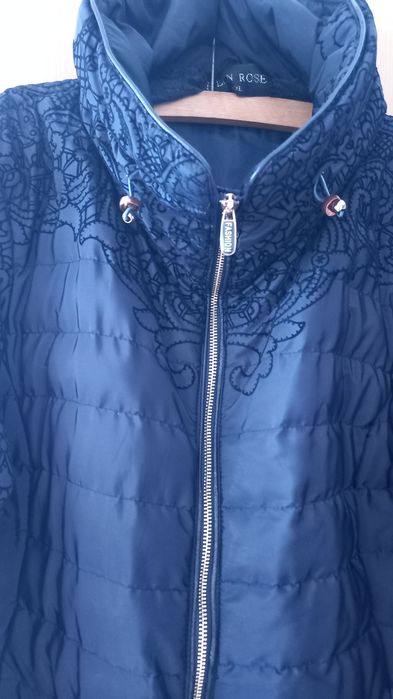 Vand geaca/ jacheta dama toamna-iarna,bleumarin,2XL- marime IT,cu mode