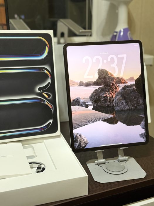 iPad Pro 13 M4 256 Black, батарейка 100% + Apple pencil pro