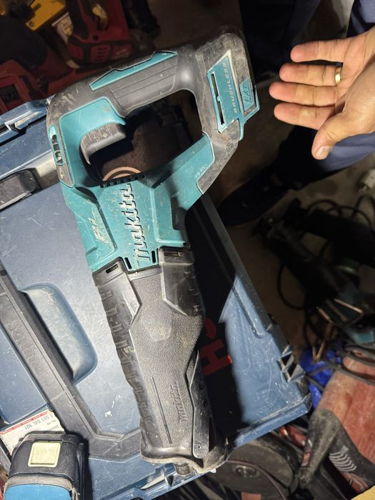 Makita djr187 defect