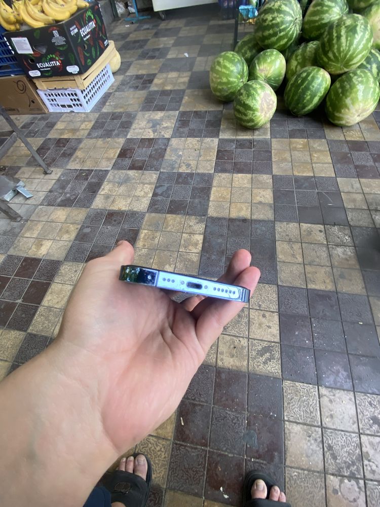 Iphone XR 13 pro korpus
