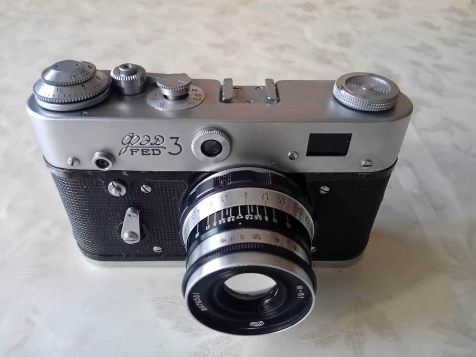 лентови фотоапарати  Зенит и Фед