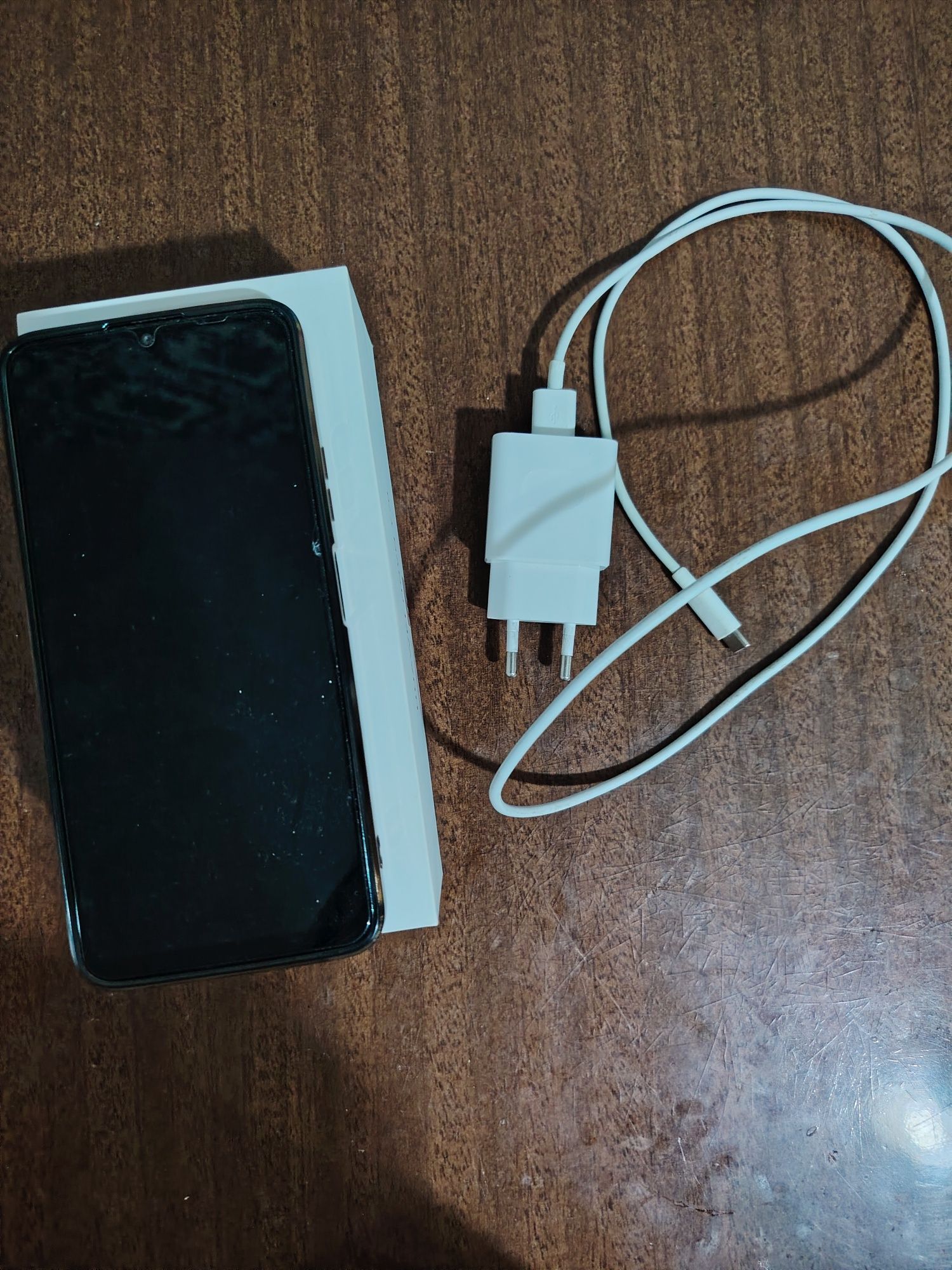 Huawei nova Y70 Zaryadchigi bilan