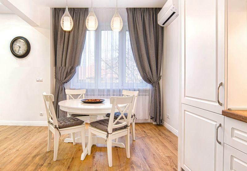 Дава се под наем Тристаен апартамент в София, Център - 90 кв.м за 1500 € - Снимка #15