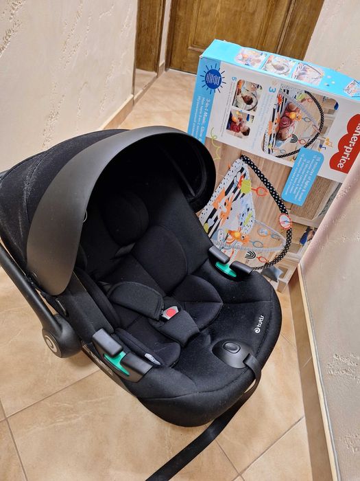 Столче за кола с подарък активна гимнастика