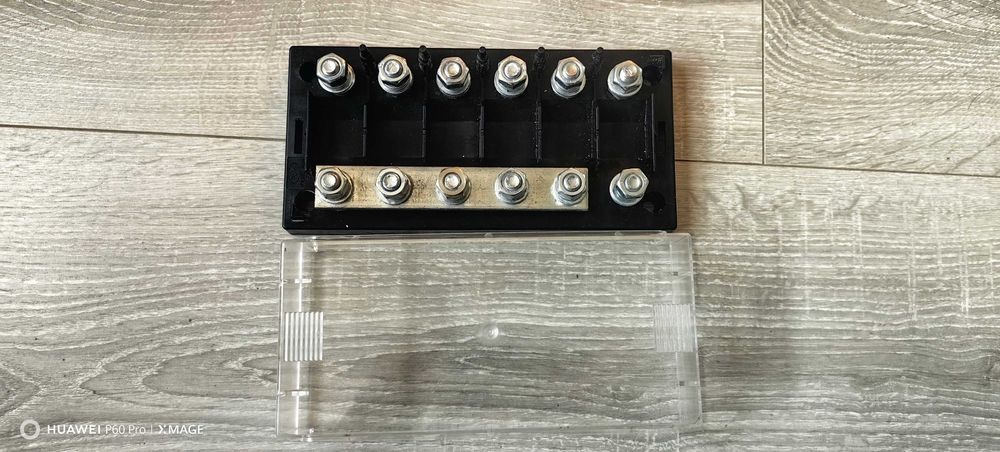 Suport de siguranțe Mega si bară de distribuție (busbar 500A)