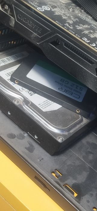 Продаю компьютер с gtx 1050 и core i3 8100