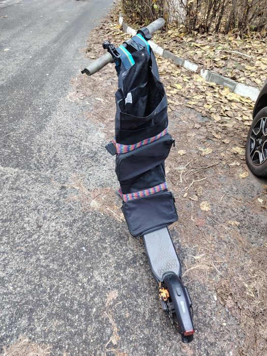 Trotineta electrică Ninebot Kickscooter F40 Powered By  SE