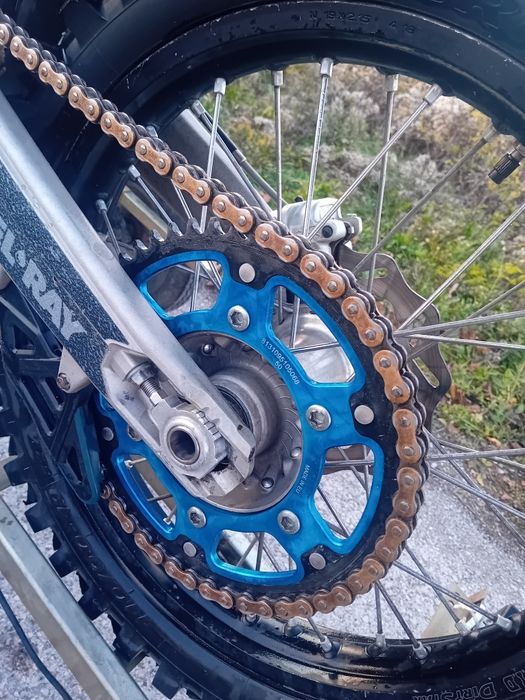 Продавам husqvarna fc 250 2019