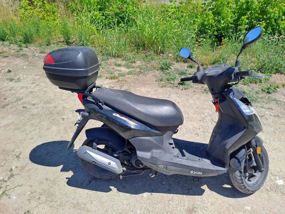 Скутер Sym 50куб.