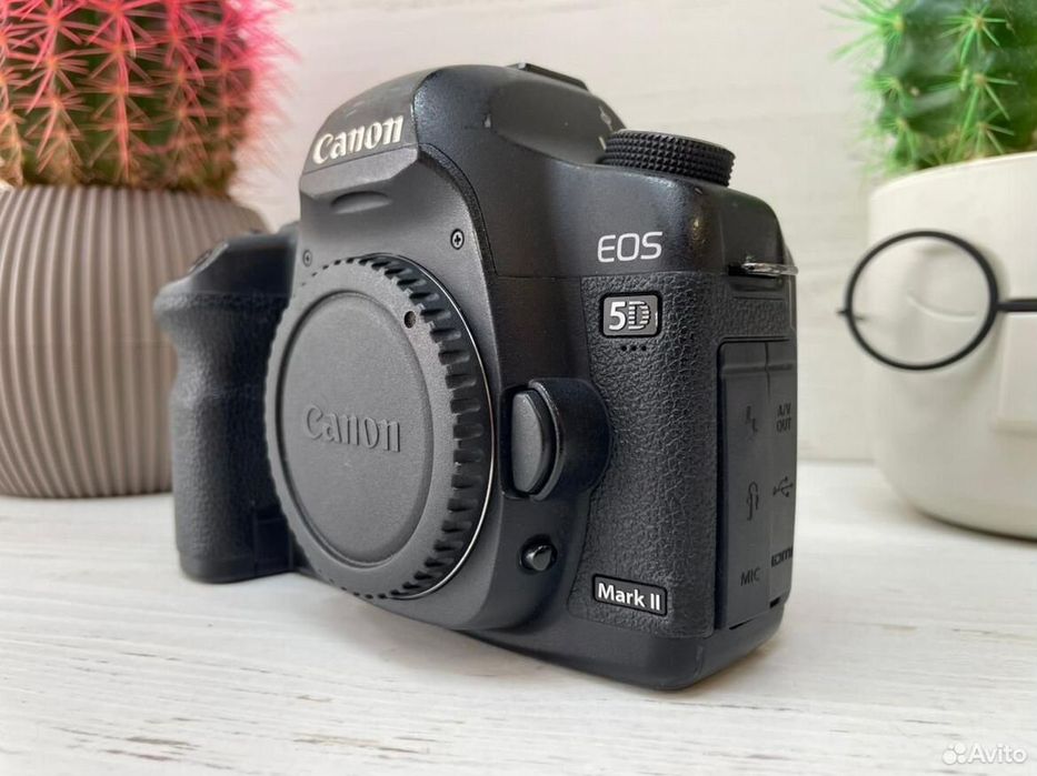 Продам фотоаппарат Canon 5d mark2