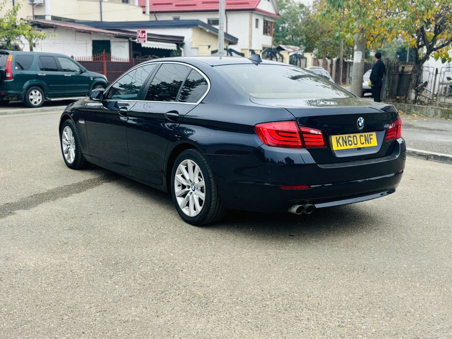 Vand urgent bmw f10 520 in stare ca noua acept orice test