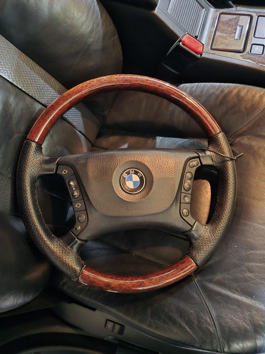 BMW руль e39 e38 рестайлинг