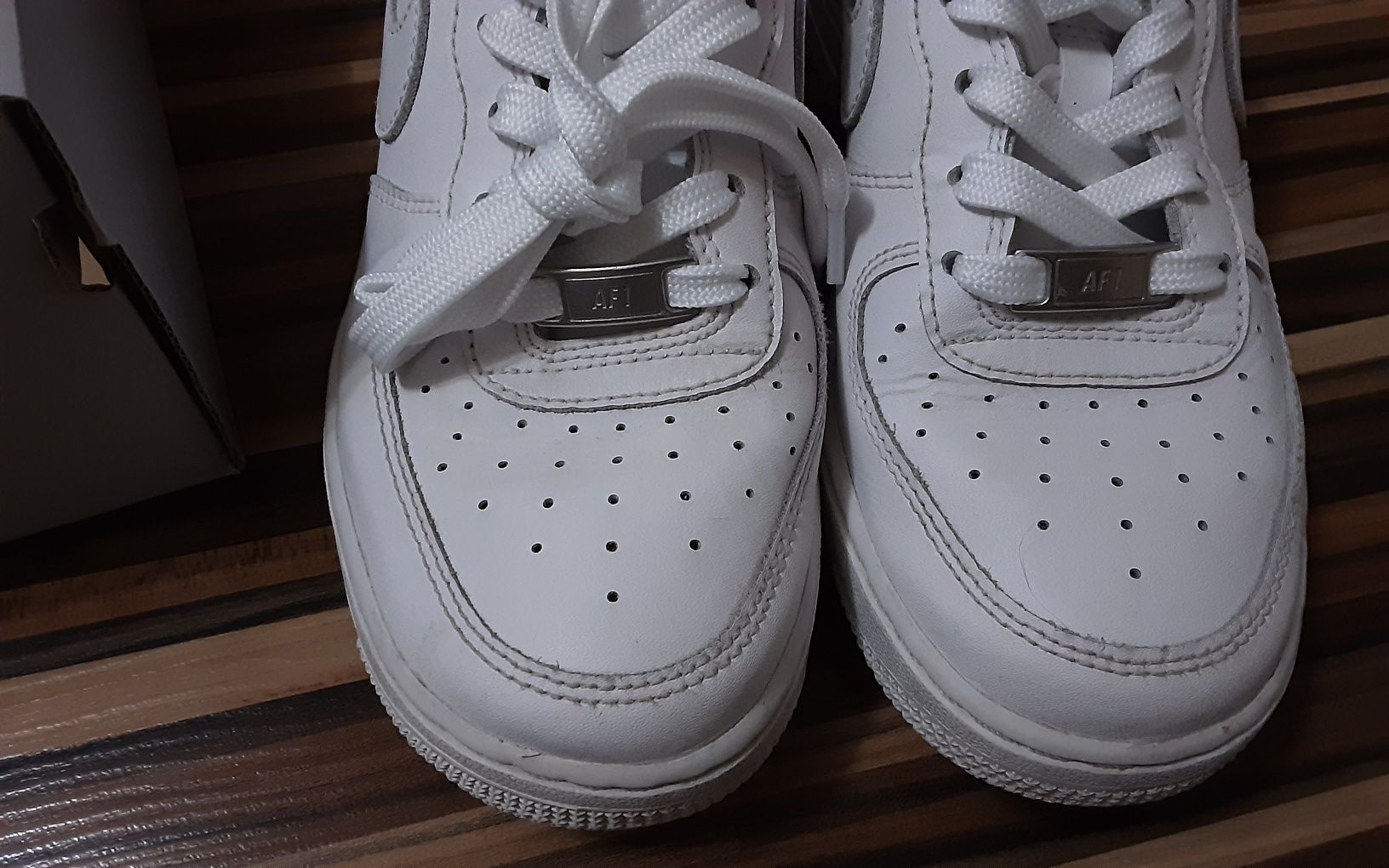 (36) NIKE air FORCE 1 оригинални, естествена кожа