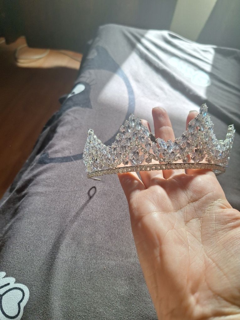 Accesorii mireasă