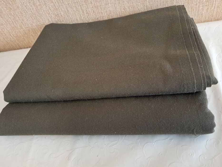 Военные 2 отреза на брюки.