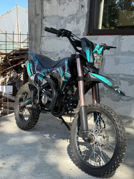 Moto cross 140cc