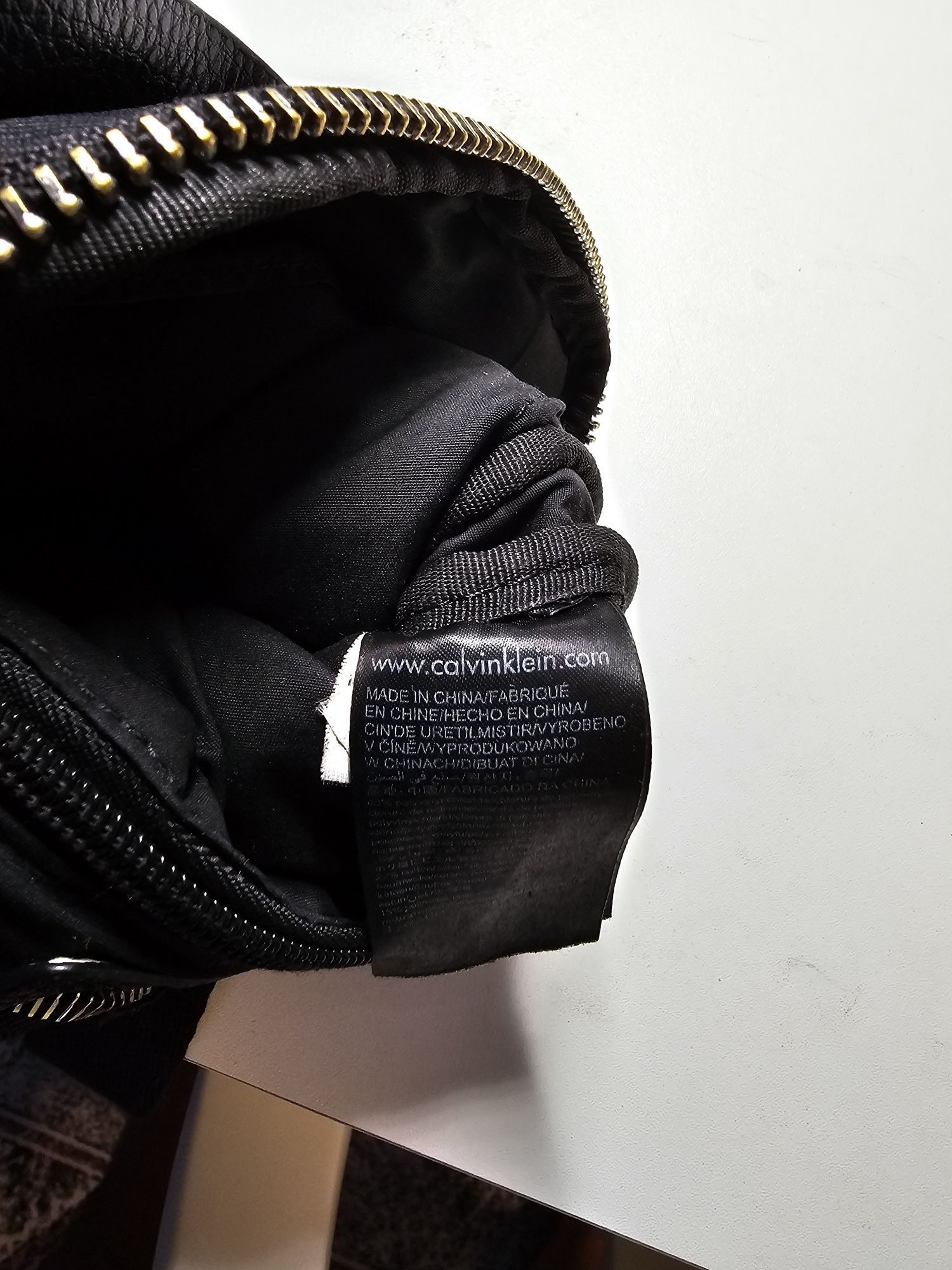 Geanta barbati Calvin Klein
