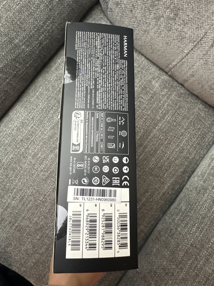 JBL Tune 670nc слушалки- ЧИСТО НОВИ