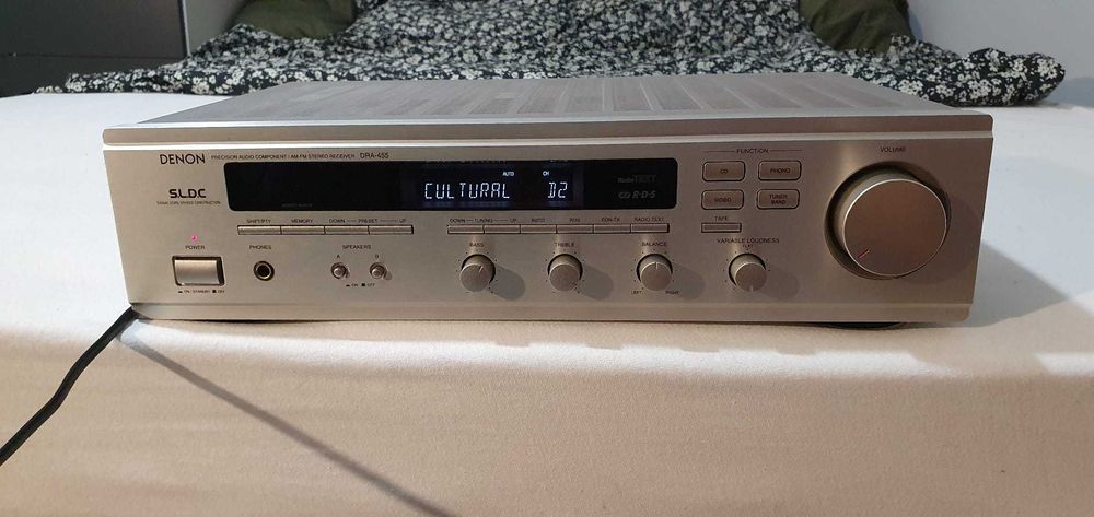 Sistem audio HiFi boxe+amplituner, receiver/statie amplificator