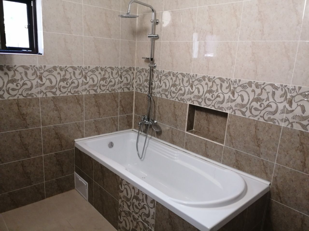 Casa Lena Haieu Baile 1 Ma si Baile Felix