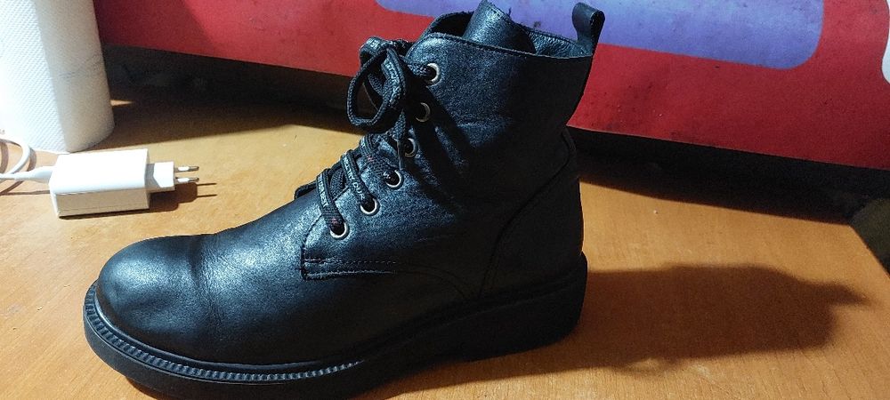 Ghete înblănite din piele 100% naturală