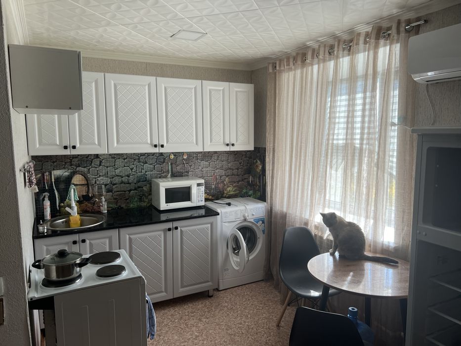 Сдам квартиру в центре !