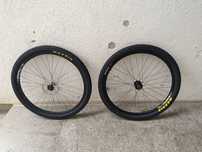 Roți bicicleta MTB, cu anvelope MAXXIS